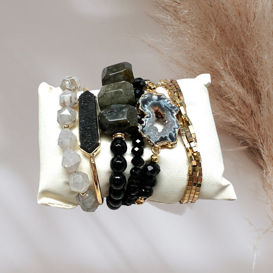 Crystal Bracelet Set Agate, Labradorite, Rutile Quartz, Black Onyx BLK-46